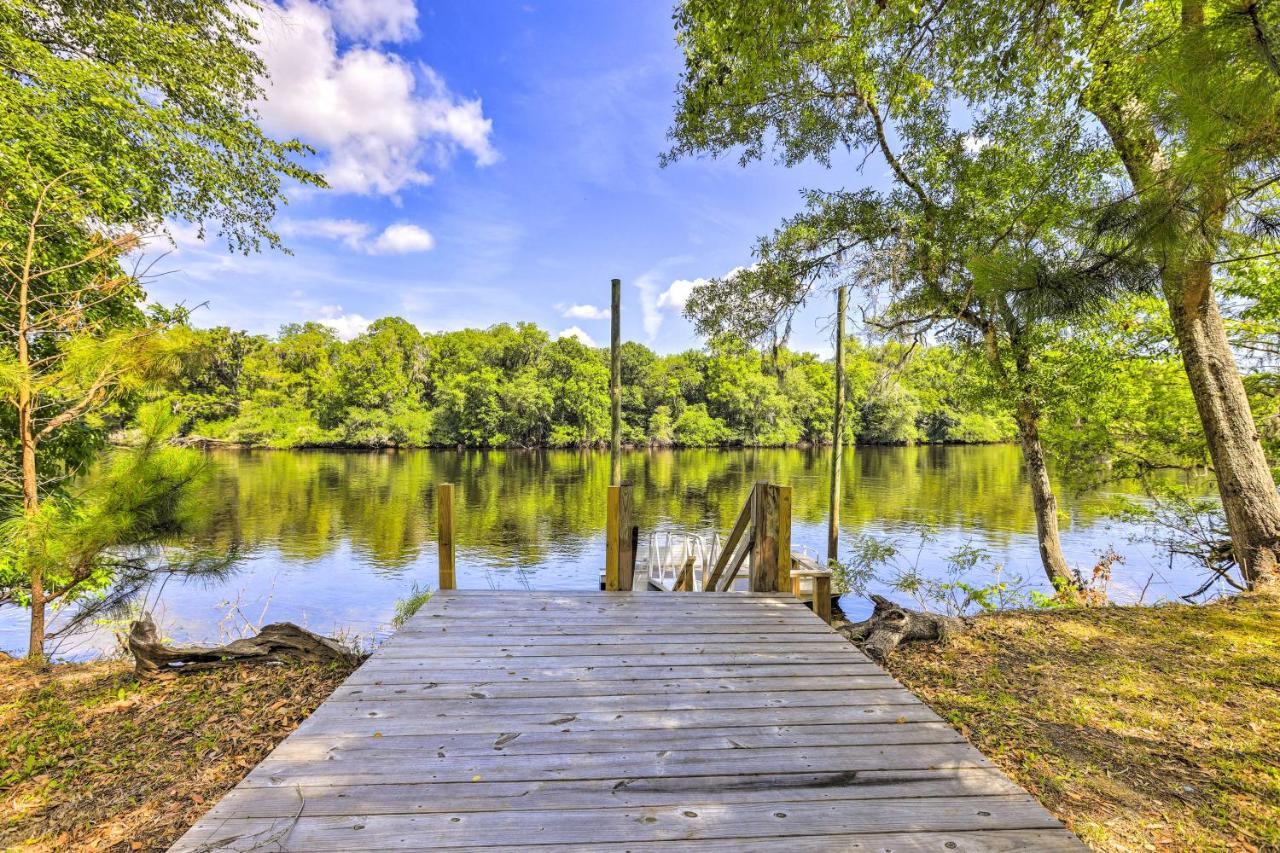 Charming Abode With Dock On The Suwannee River Bell Luaran gambar