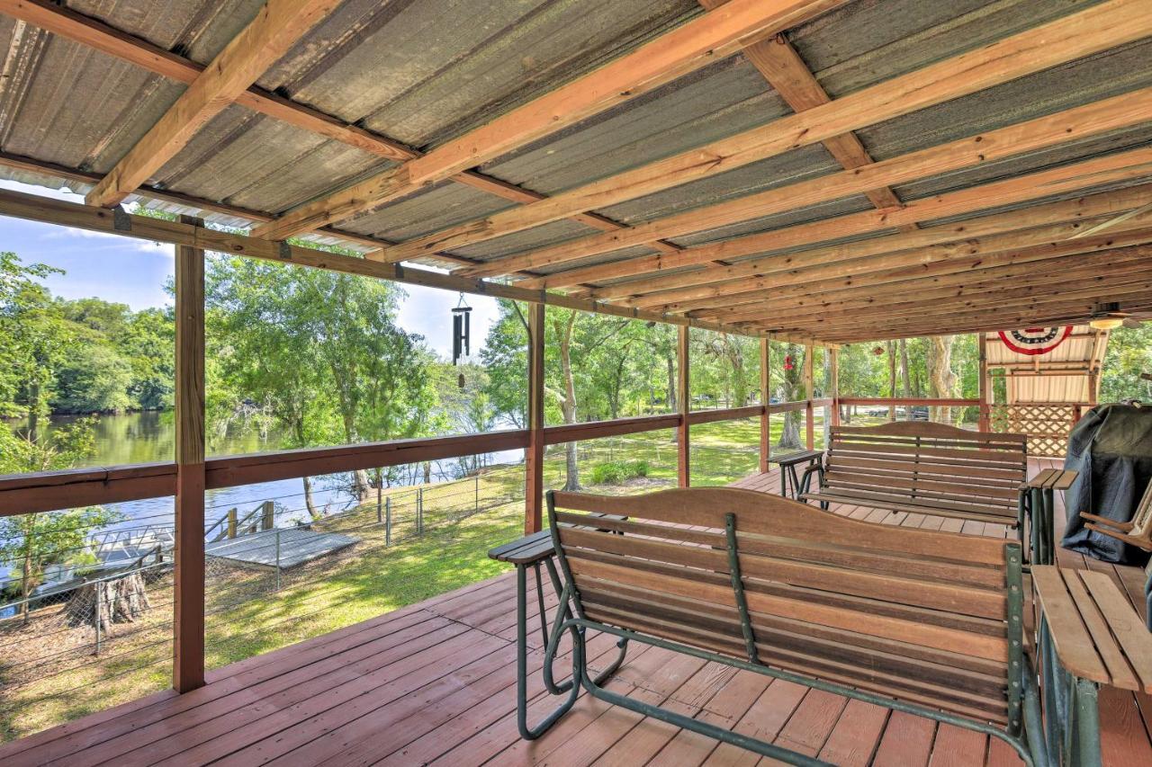 Charming Abode With Dock On The Suwannee River Bell Luaran gambar