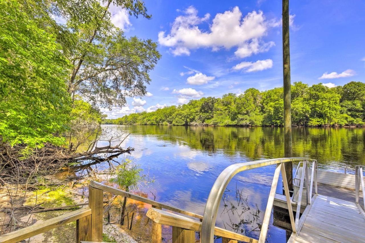 Charming Abode With Dock On The Suwannee River Bell Luaran gambar
